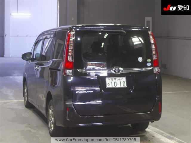 toyota esquire 2015 CFJ1789705 image 2