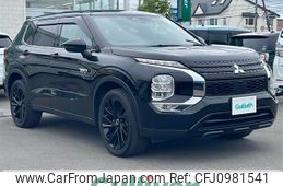 mitsubishi outlander-phev 2022 CFJ0981541