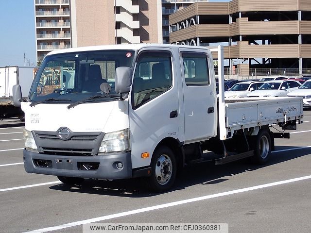 hino dutro 2011 24121806 image 1