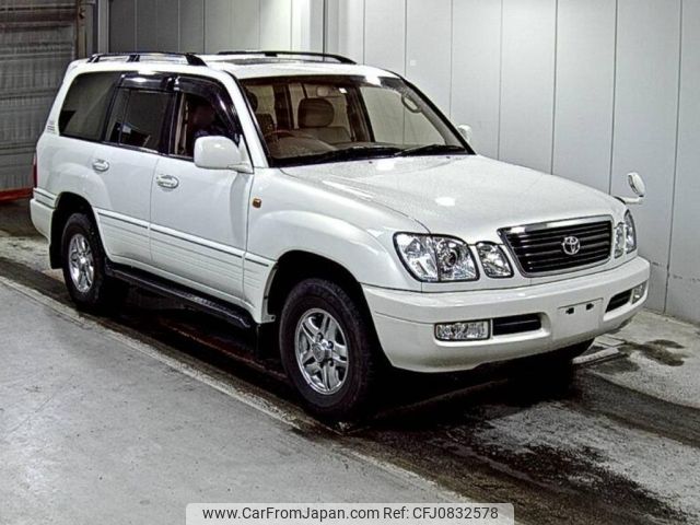 toyota land-cruiser-wagon 2002 -TOYOTA--Land Cruiser Wagon UZJ100W-0136117---TOYOTA--Land Cruiser Wagon UZJ100W-0136117- image 1