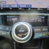 toyota prius-α 2020 CFJ1787145 image 25