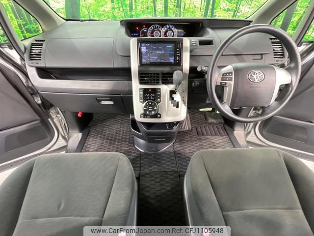 toyota noah 2012 quick_quick_ZRR70G_ZRR70-0518580 image 2