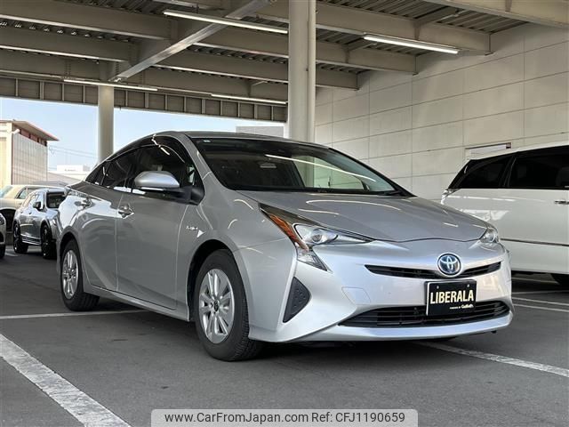 toyota prius 2016 -TOYOTA--Prius DAA-ZVW50--ZVW50-6037440---TOYOTA--Prius DAA-ZVW50--ZVW50-6037440- image 1