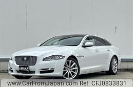 jaguar xj-series 2018 -JAGUAR--Jaguar XJ Series CBA-J128B--SAJKC1083J8W16842---JAGUAR--Jaguar XJ Series CBA-J128B--SAJKC1083J8W16842-