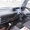 isuzu elf-truck 2005 CFJ1605127 image 30