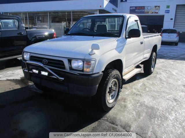 toyota hilux 2000 GOO_NET_EXCHANGE_0300639A30250120W001 image 1