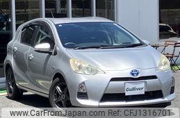 toyota aqua 2012 -TOYOTA--AQUA DAA-NHP10--NHP10-2064219---TOYOTA--AQUA DAA-NHP10--NHP10-2064219-