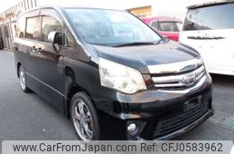 toyota noah 2011 -TOYOTA--Noah DBA-ZRR70Wｶｲ--ZRR70Wｶｲ-0447217---TOYOTA--Noah DBA-ZRR70Wｶｲ--ZRR70Wｶｲ-0447217-