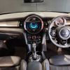 mini mini-others 2018 -BMW--BMW Mini DBA-XS20--WMWXS720002G71574---BMW--BMW Mini DBA-XS20--WMWXS720002G71574- image 2