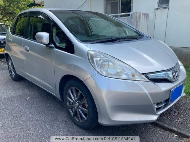 honda fit 2010 CFJ1564941 image 2