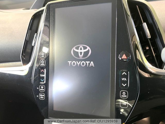toyota prius-phv 2017 -TOYOTA--Prius PHV DLA-ZVW52--ZVW52-3040079---TOYOTA--Prius PHV DLA-ZVW52--ZVW52-3040079- image 2