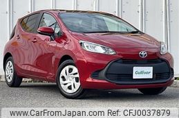 toyota aqua 2022 -TOYOTA--AQUA 6AA-MXPK11--MXPK11-2044733---TOYOTA--AQUA 6AA-MXPK11--MXPK11-2044733-