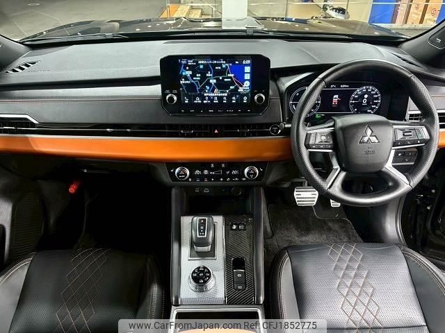 mitsubishi outlander-phev 2023 CFJ1852775 image 2