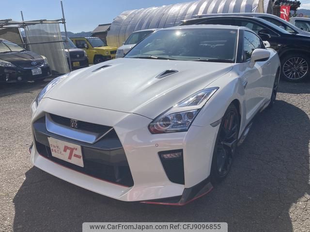 nissan gt-r 2018 GOO_JP_700080303830231019004 image 1