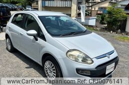 fiat punto-evo 2012 CARSENSOR_JP_AU5886399945