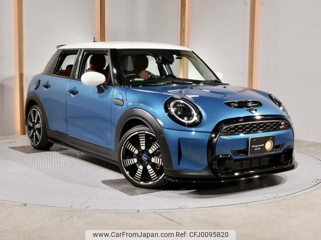 mini mini-others 2022 -BMW 【横浜 305ﾙ7061】--BMW Mini XU20MW--02T07150---BMW 【横浜 305ﾙ7061】--BMW Mini XU20MW--02T07150- image 1