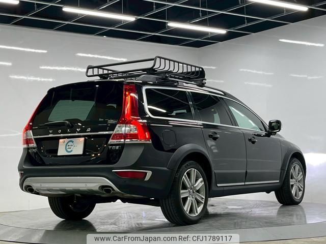volvo xc70 2016 CFJ1789117 image 2
