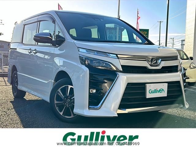 toyota voxy 2018 -TOYOTA--Voxy DBA-ZRR85W--ZRR85-0093671---TOYOTA--Voxy DBA-ZRR85W--ZRR85-0093671- image 1