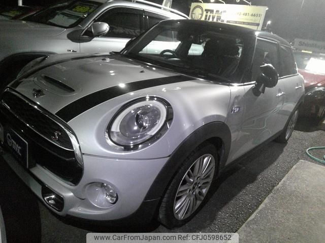 mini mini-others 2015 quick_quick_XS20_WMWXS720002B61659 image 1