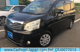 toyota noah 2012 -TOYOTA--Noah DBA-ZRR70G--ZRR70G-0472958---TOYOTA--Noah DBA-ZRR70G--ZRR70G-0472958-