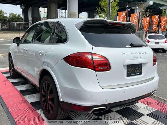 porsche cayenne 2014 quick_quick_ABA-92AM5502_WP1ZZZ92ZELA90034 image 2