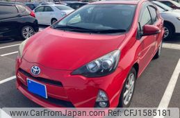 toyota aqua 2012 CFJ1585181