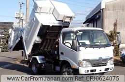 hino dutro 2016 -HINO--Hino Dutoro TSG-XKU600X--XKU600-0001677---HINO--Hino Dutoro TSG-XKU600X--XKU600-0001677-