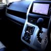toyota voxy 2013 CFJ1625817 image 18