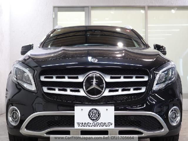 mercedes-benz cla-class 2018 CFJ1705664 image 2