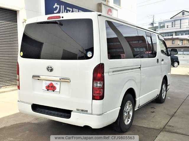 toyota hiace-van 2013 504928-921057 image 2