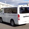 toyota hiace-van 2004 24340609 image 3