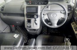 toyota voxy 2008 NIKYO_DY48902