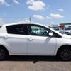 toyota vitz 2011 646828-N2025060112F-24 image 4