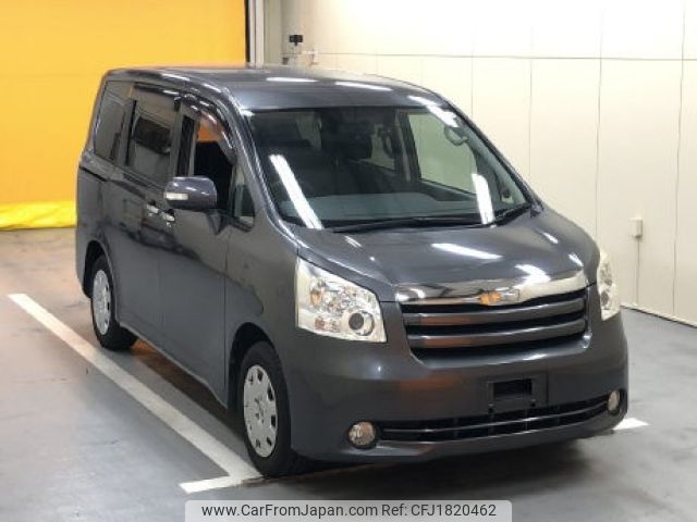 toyota noah 2010 CFJ1820462 image 1