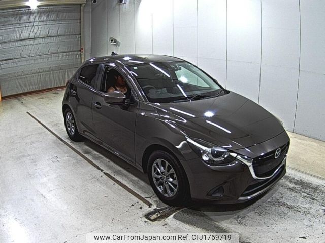 mazda demio 2017 CFJ1769719 image 1