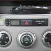 toyota noah 2002 3282185-Y2025050446A-12 image 16