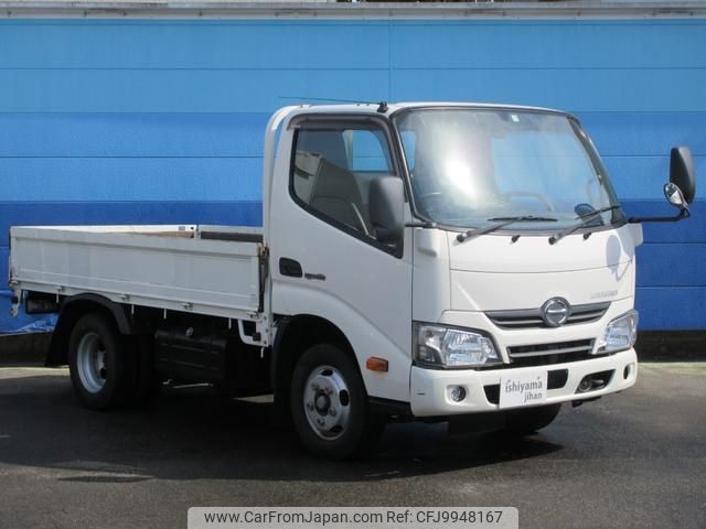 hino dutro 2017 CFJ9948167 image 1