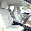 volvo xc60 2022 quick_quick_UB420TXCM_YV1UZL1MCN1063868 image 12
