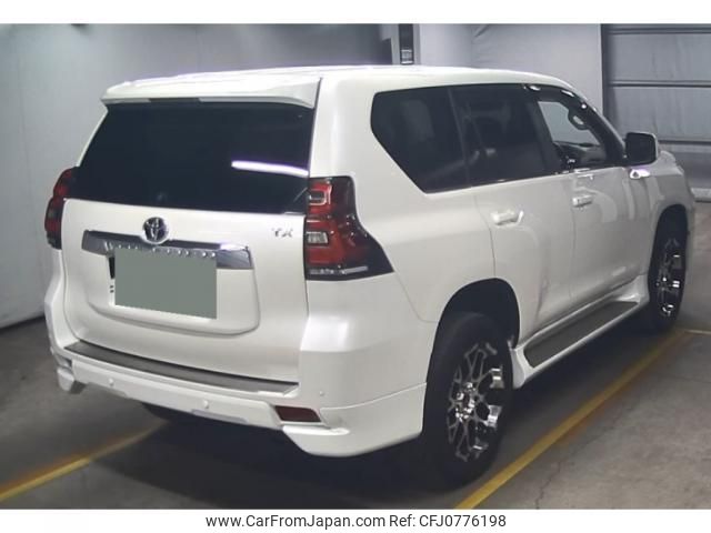 toyota land-cruiser-prado 2022 quick_quick_3DA-GDJ150W_0077178 image 2