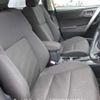 toyota auris 2014 646828-Y2025050181F-21 image 12