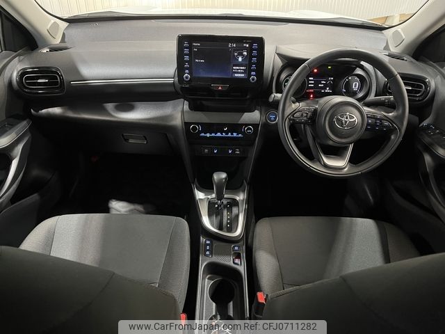 toyota yaris-cross 2021 -TOYOTA--Yaris Cross 6AA-MXPJ10--MXPJ10-2013600---TOYOTA--Yaris Cross 6AA-MXPJ10--MXPJ10-2013600- image 2