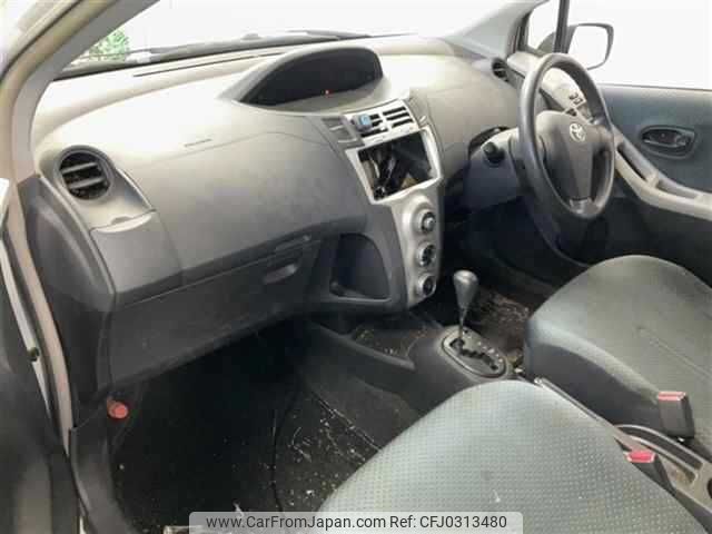 toyota vitz 2006 TE914 image 2