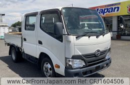 hino dutro 2018 CFJ1604506