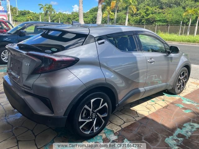 toyota c-hr 2017 CFJ1864232 image 2