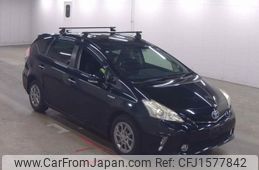 toyota prius-α 2014 CFJ1577842