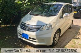 honda freed 2012 -HONDA--Freed DBA-GB3--GB3-1423855---HONDA--Freed DBA-GB3--GB3-1423855-