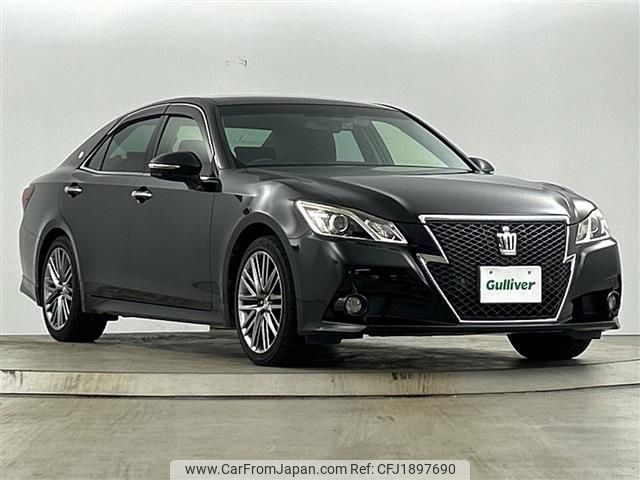 toyota crown 2013 CFJ1897690 image 1