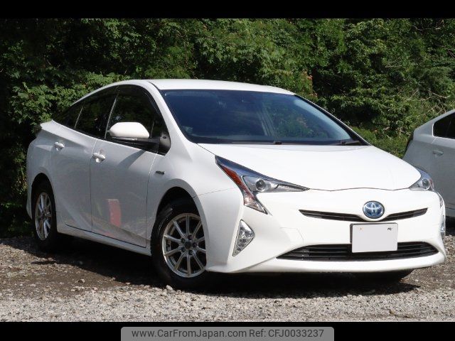 toyota prius 2017 -TOYOTA--Prius ZVW55--8046107---TOYOTA--Prius ZVW55--8046107- image 1