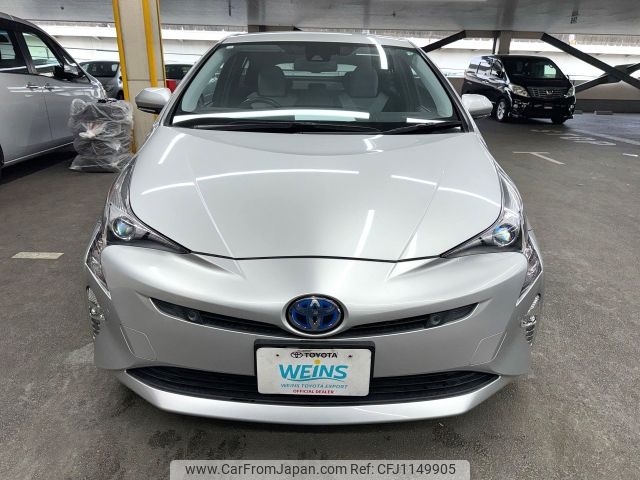 toyota prius 2016 AF-ZVW51-6033583 image 2