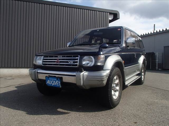 car_de8ccbde-2410-454e-8026-